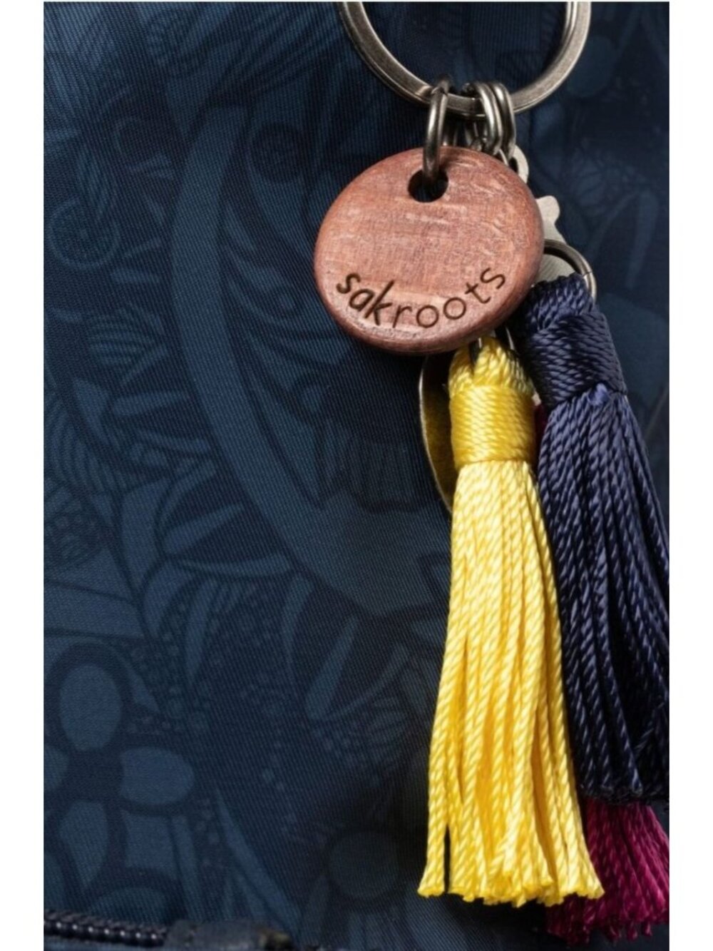 Sakroots Loyloa Convertible Backpack Navy Floral Computer Slv Tassel Keychain - Picture 10 of 14